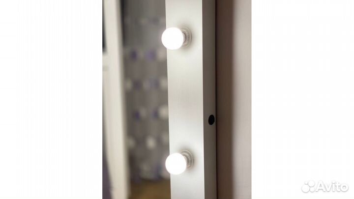 Зеркало напольное