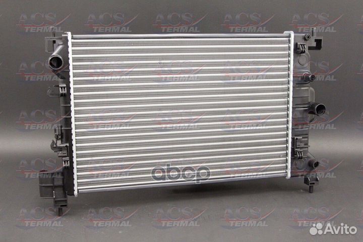 Радиатор охлаждения Chevrolet 1300355 301698 ACS