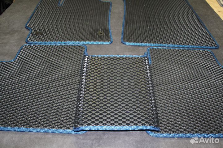 Автоковрики EVA для Toyota Camry 2006-2011