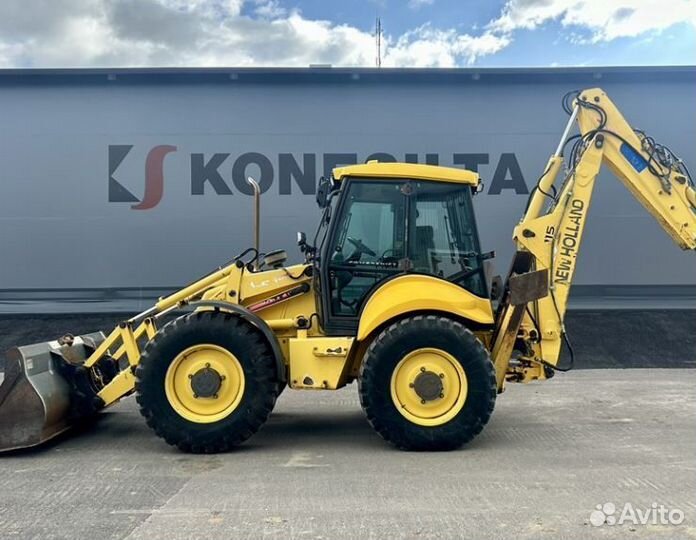 Стекло заднее для New Holland LB B110/115