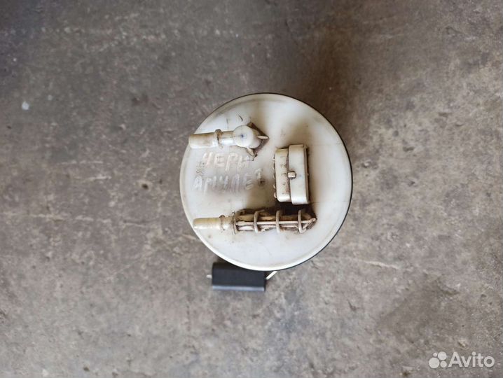 Насос топлевный Chery Amulet