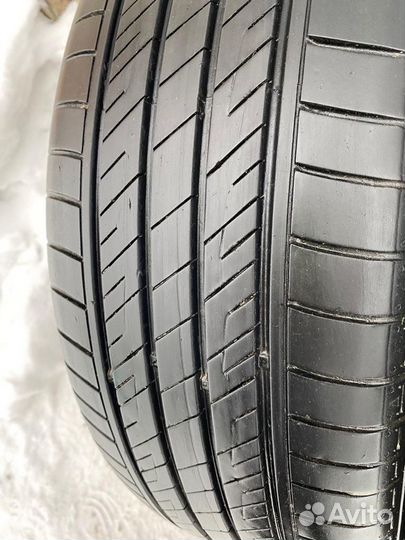 Kumho Solus HS63 225/55 R18 98V