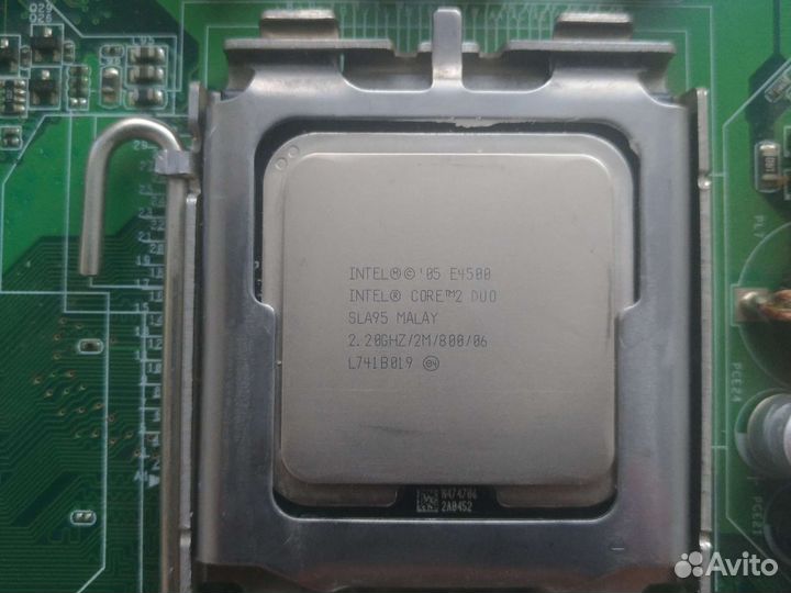 Материнская плата