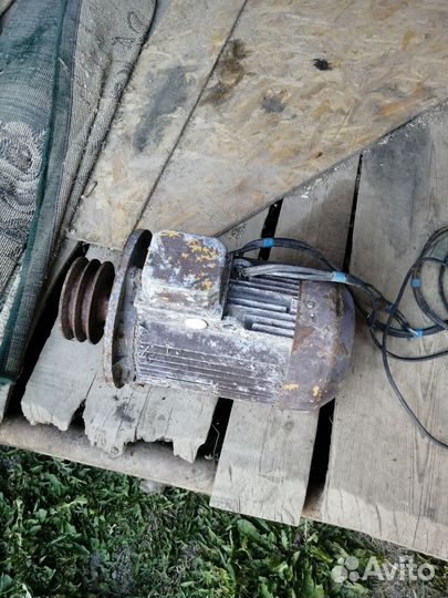 Электродвигатель