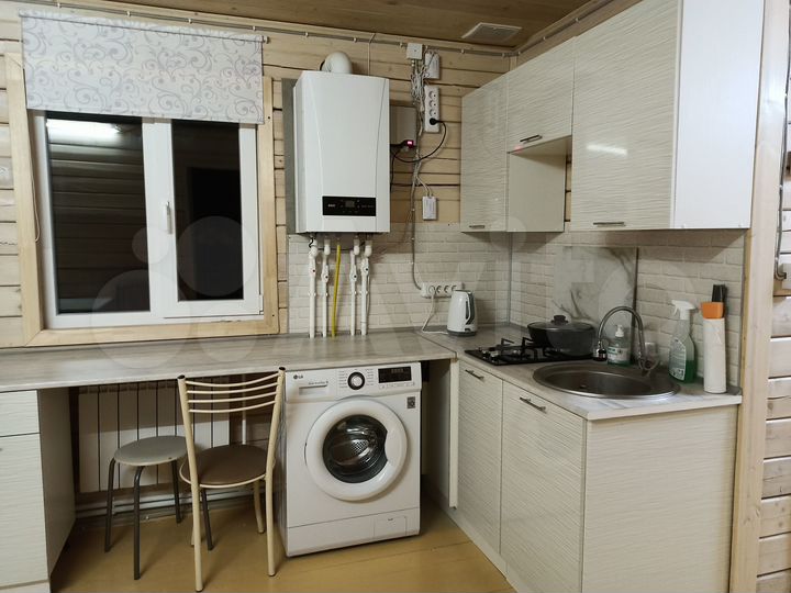 Дом 33 м² на участке 3 сот.