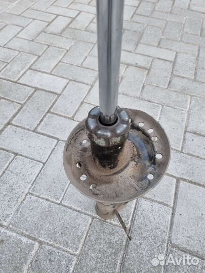 Амортизаторы на Opel astra j