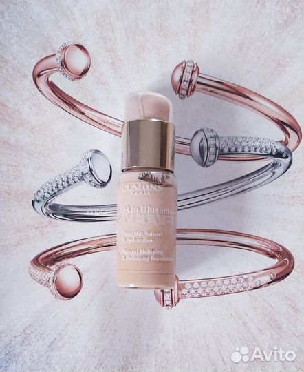 Тональный крем clarins новый