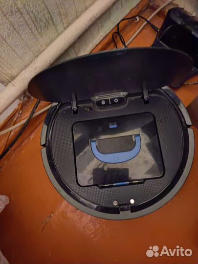 Робот пылесос hyundai