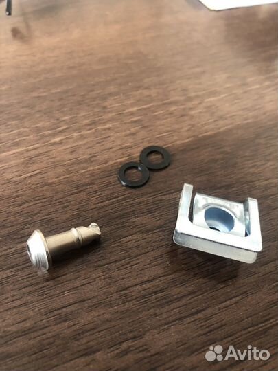 Винт фиксатор Yamaha PZ50/ RPZ50