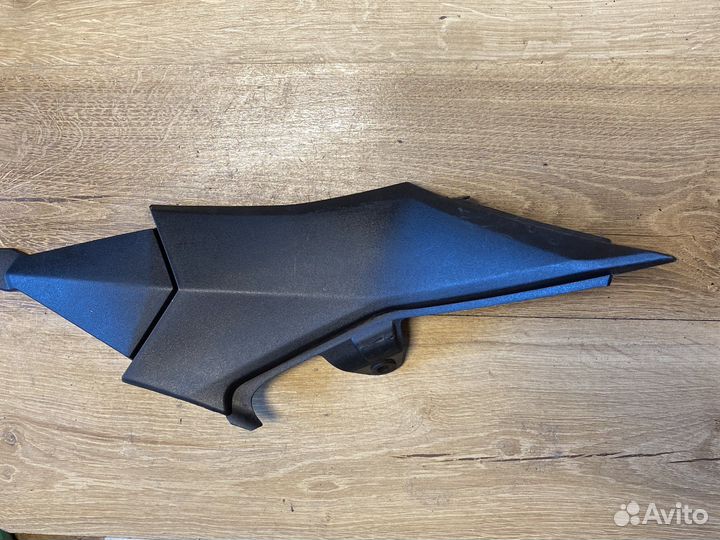 Kawasaki z800 крышка боковая