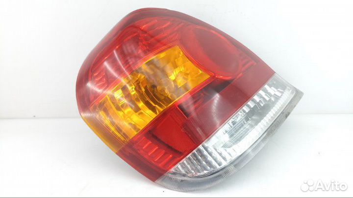 Стоп левый Toyota Platz NCP12 2002