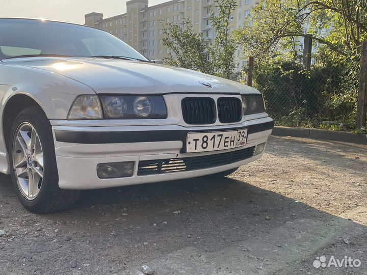 Бампер BMW e36 отличное состояние - торг