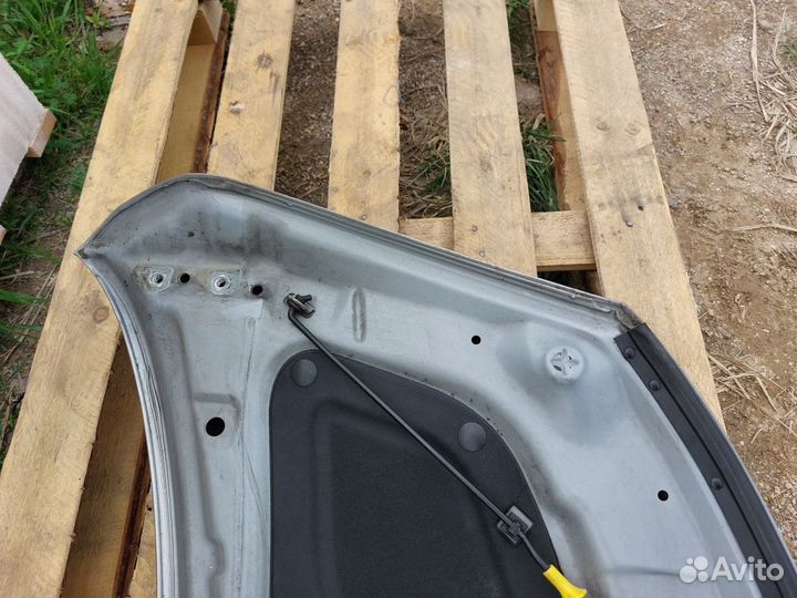 Капот Hyundai H1 Grand Starex