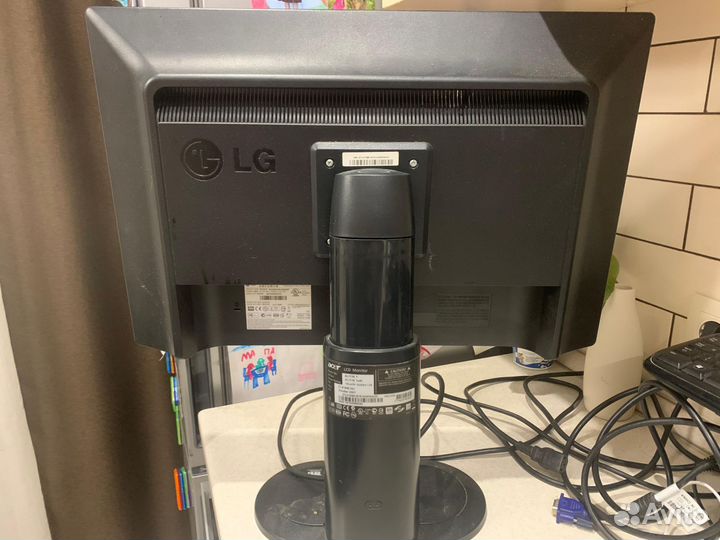 Монитор LG