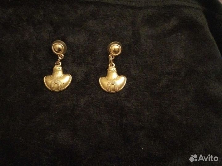 Серебряные украшения