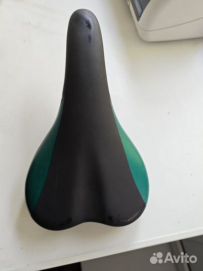 Седло для велосипеда кожаное