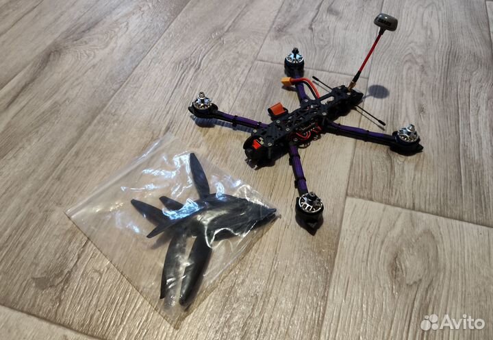 FPV квадрокоптер дальнолет 7