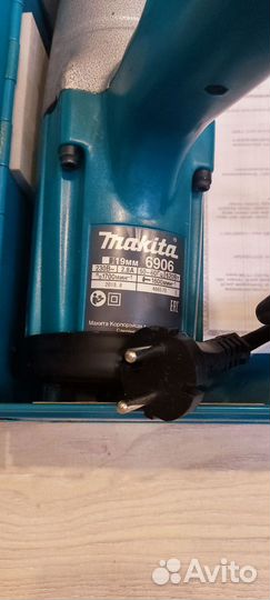 Гайковерт электрический ударный makita TW 1000