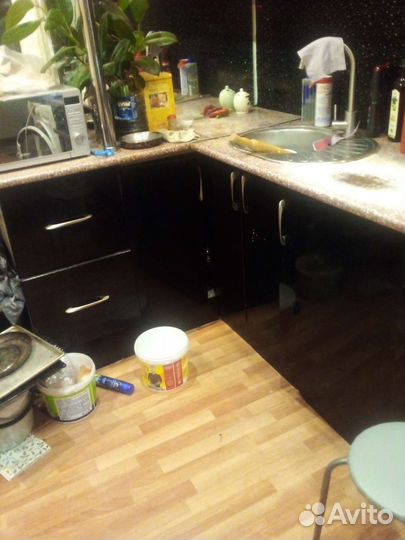 Кухонный гарнитур угловой бу для маленькой кухни