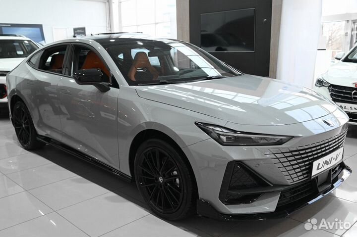 Changan UNI-V 1.5 AMT, 2023