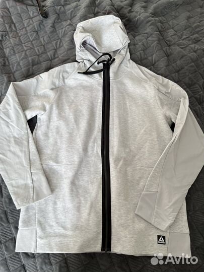 Костюм reebok XL новый