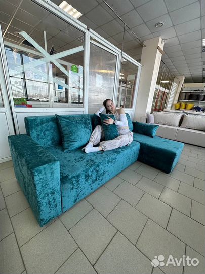 Диван угловой новый со склада
