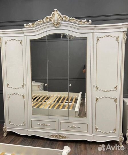 Спальный гарнитур Флоренция в наличии