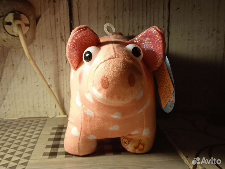 Игрушка свинья