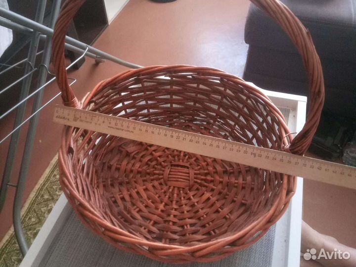 Корзина плетеная