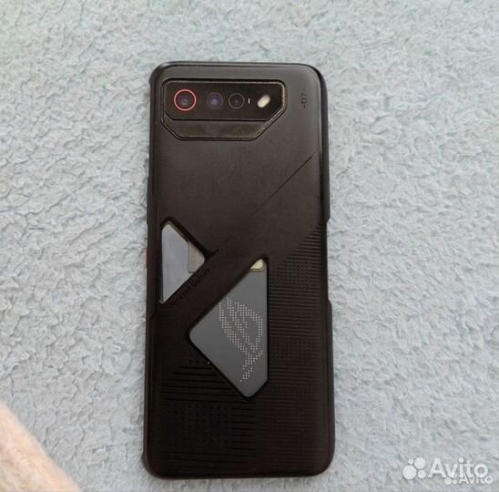 ASUS ROG Phone 7, 12/256 ГБ