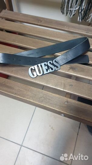 Ремень кожаный Guess