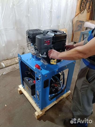Компрессор дизельный 1 куб 7 Бар
