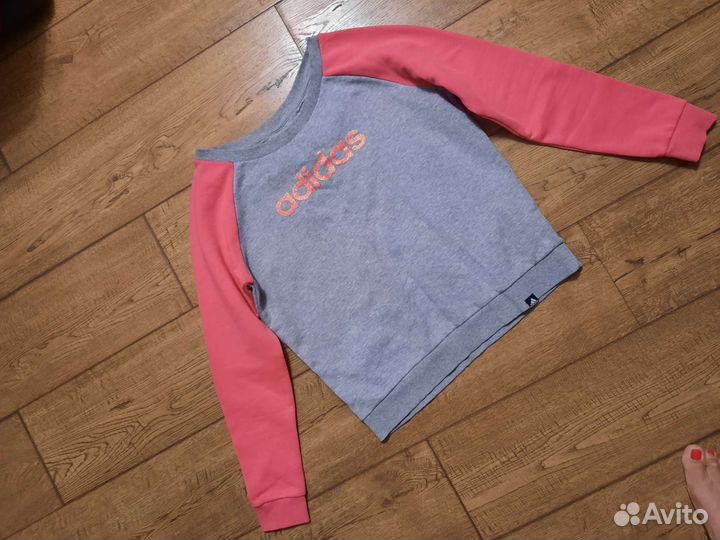 Adidas.размер S-M