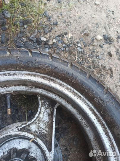 Комплект колёс с резиной на скутер