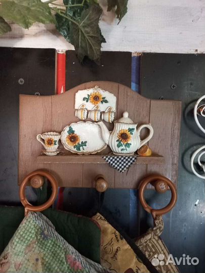 Вешалки для кухни декоративные Прованс