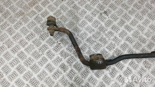 Стабилизатор поперечной устойчивости заднего моста