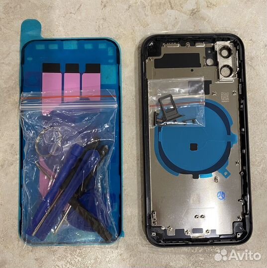 Корпус iPhone 11