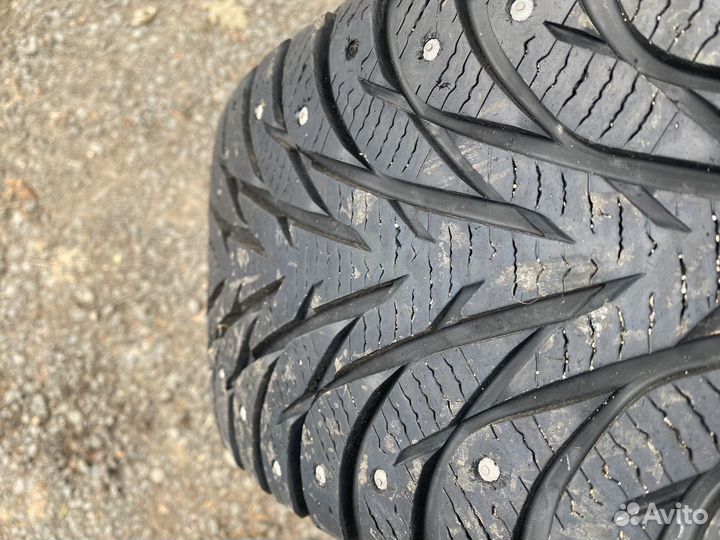 R18 Yokohama Ice Guard Stud IG55 215/55, PCD 5x114.3 DIA 67.1