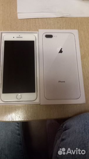 iPhone 8 Plus, 64 ГБ