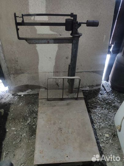 Весы напольные механические СССР бу 200 кг