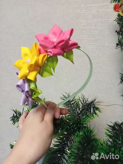Ободок с цветами для девочки