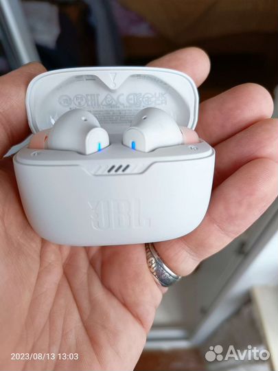 Беспроводные наушники jbl tune 230 nc