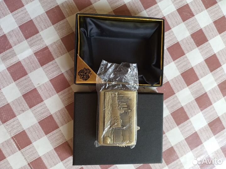 Зажигалка подарочная