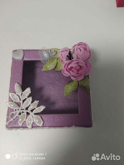 Картонные коробки для упаковки подарка