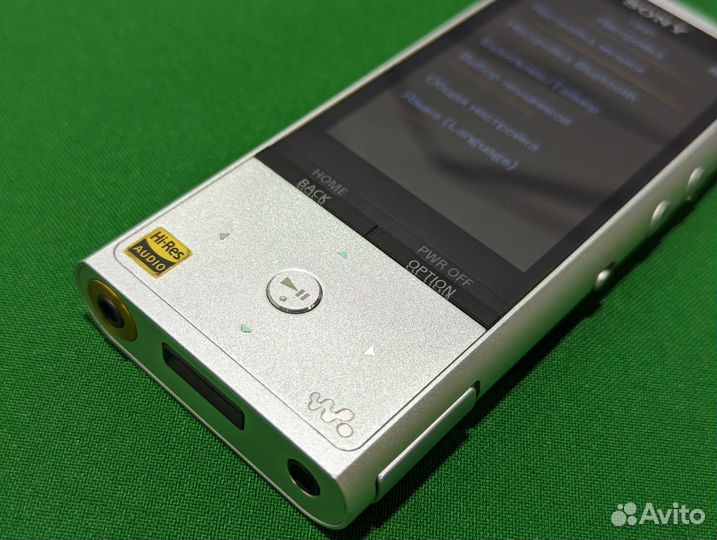Sony Walkman Hi-Fi-плеер (NW-ZX100)