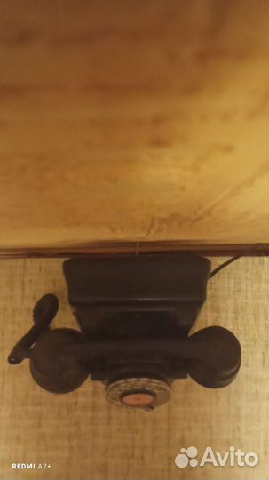 Старый телефон