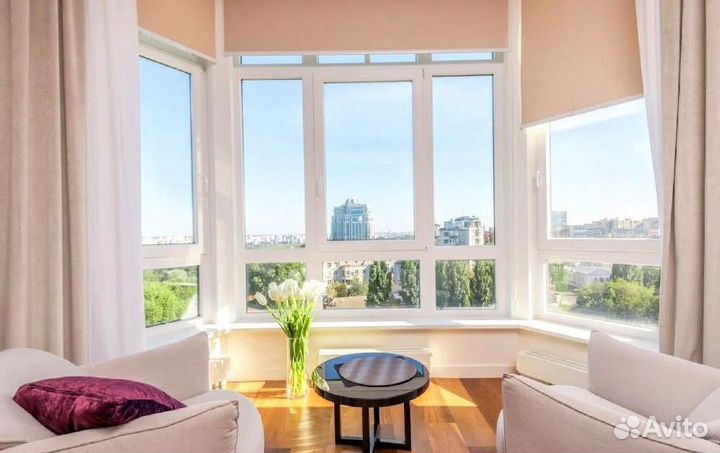 Рулонные шторы на раму окна блэкаут