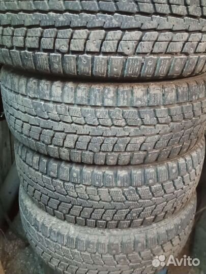 Dunlop SP Winter Ice 01 185/65 R15 88T