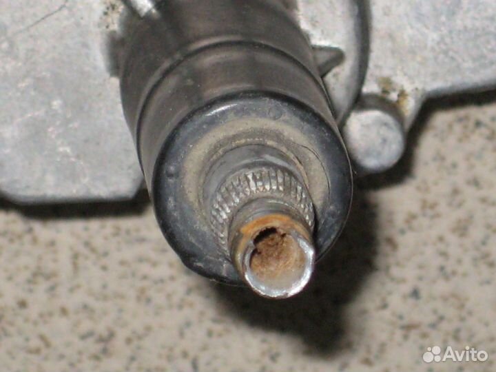 Моторчик дворника заднего VW Touran