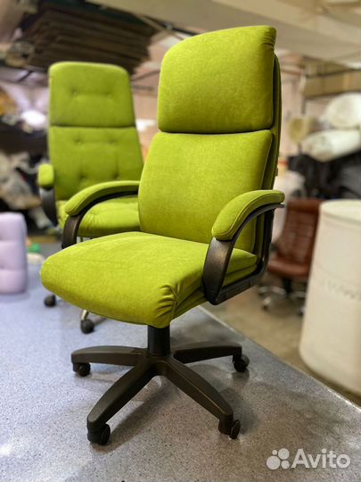 Компьютерное кресло